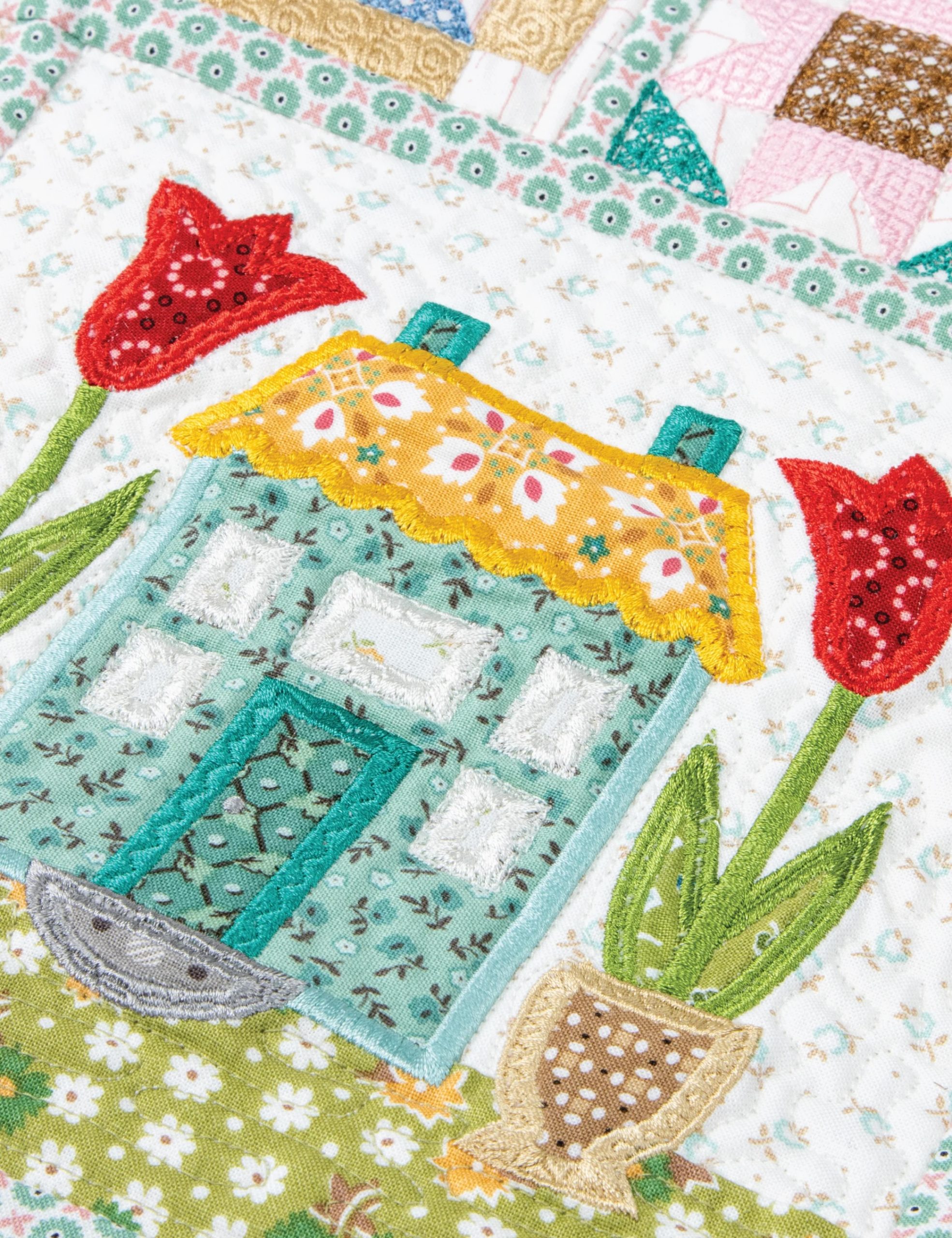 Home Town Quilt by Lori Holt of Bee in my Bonnet Embroidery Quilt - Image 4
