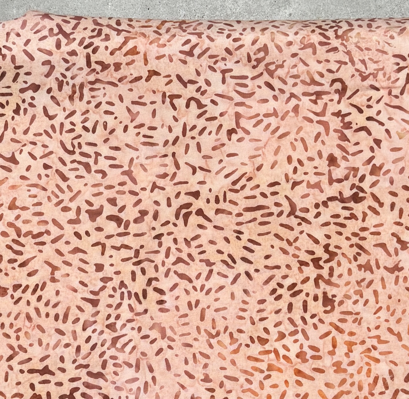 Banyon Batiks Keton Speckled Red Batik